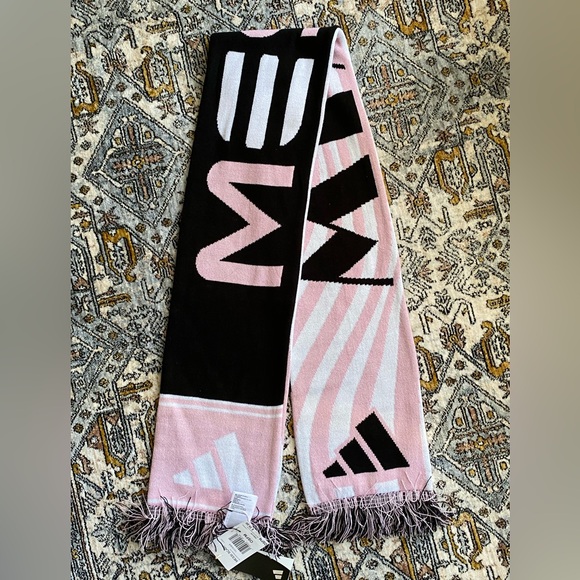 Messi Scarf by Adidas - Picture 3 of 11